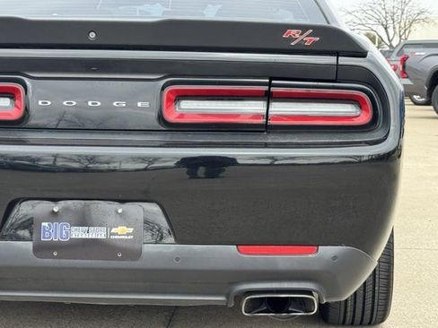 Used 2019 Dodge Challenger R/T w/ Blacktop Package image 7