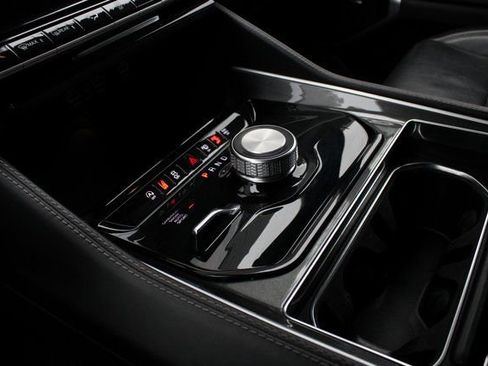 Used 2022 Jeep Wagoneer Series I w/ Convenience Group I image 18