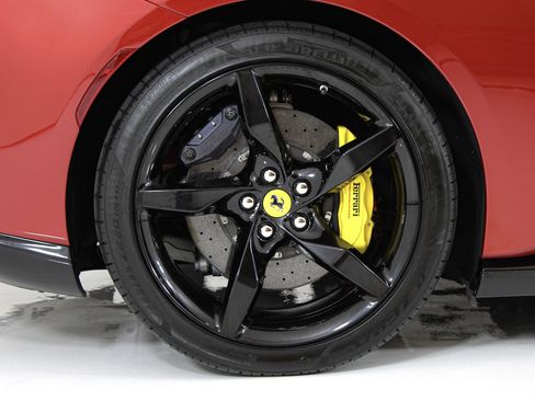 Certified 2023 Ferrari Portofino M RWD image 21