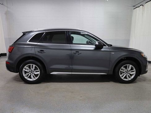 Used 2023 Audi Q5 2.0T Premium w/ Convenience Package image 10