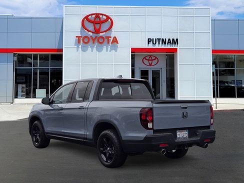Used 2023 Honda Ridgeline Black Edition image 6
