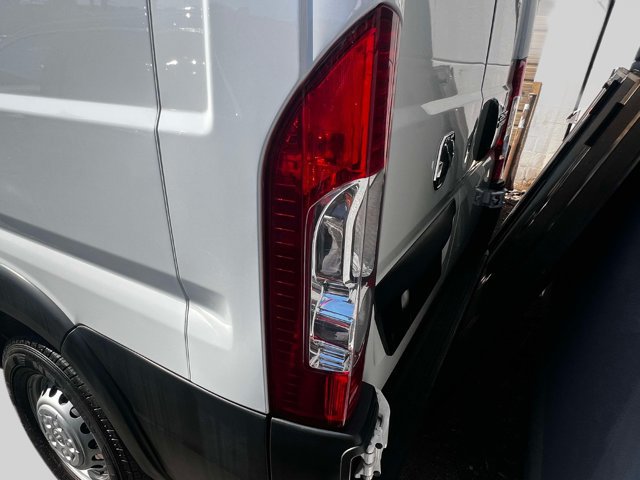 Used 2025 RAM ProMaster 2500 w/ Convenience Group FWD image 6