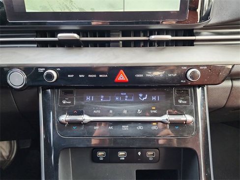 Used 2022 Kia Carnival SX image 26