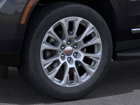 New 2026 GMC Yukon Denali RWD image 9