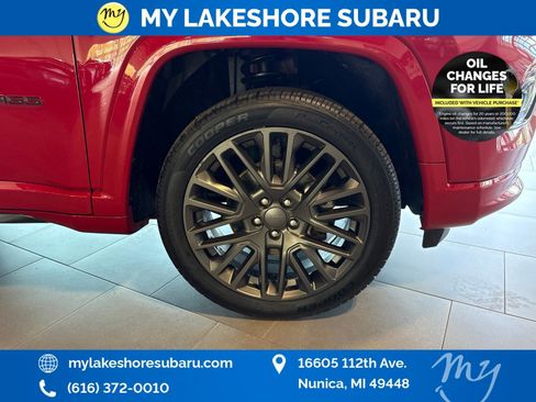 Used 2022 Jeep Compass Limited AWD/4WD image 29