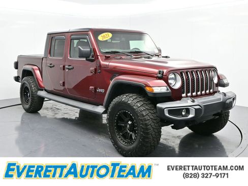 Used 2021 Jeep Gladiator Overland w/ Popular Equipment Package image 1