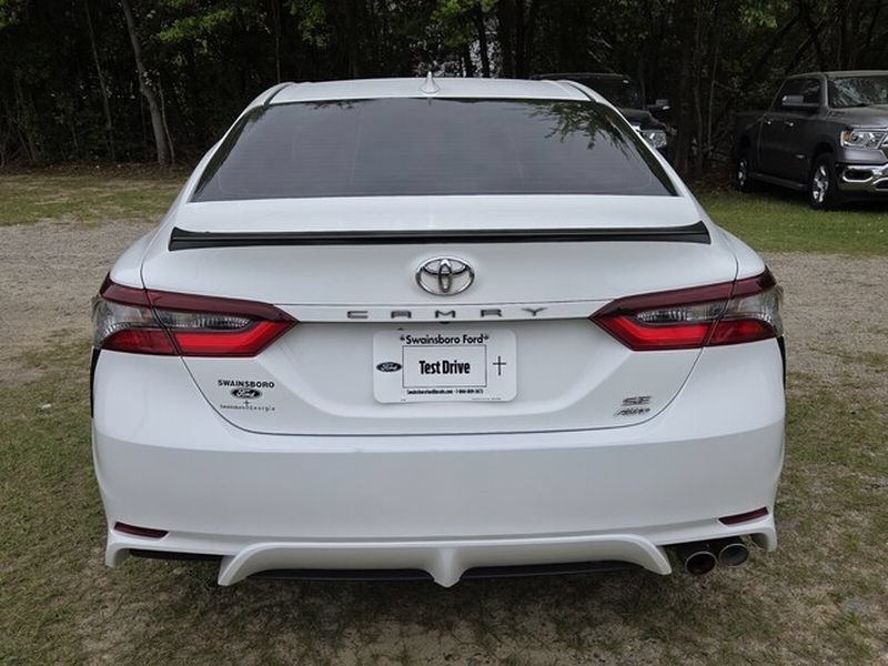 Used 2023 Toyota Camry SE AWD/4WD image 12