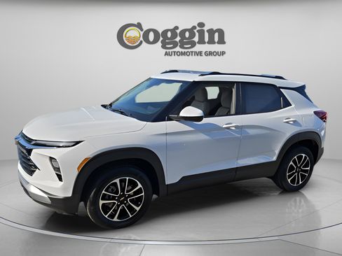 New 2026 Chevrolet TrailBlazer LT w/ LT Cold Weather Package image 1