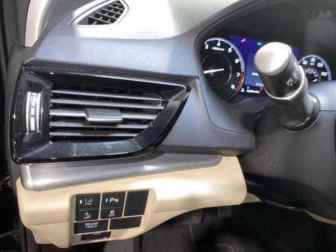 Used 2019 Acura RDX AWD w/ Technology Package image 24