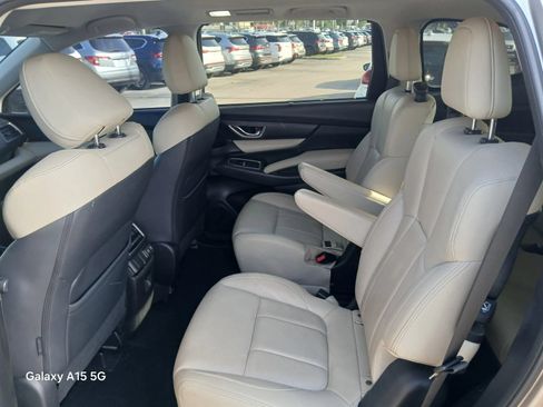 Used 2019 Subaru Ascent Limited AWD/4WD image 13
