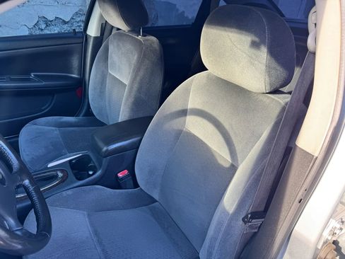 Used 2012 Chevrolet Impala LT image 10