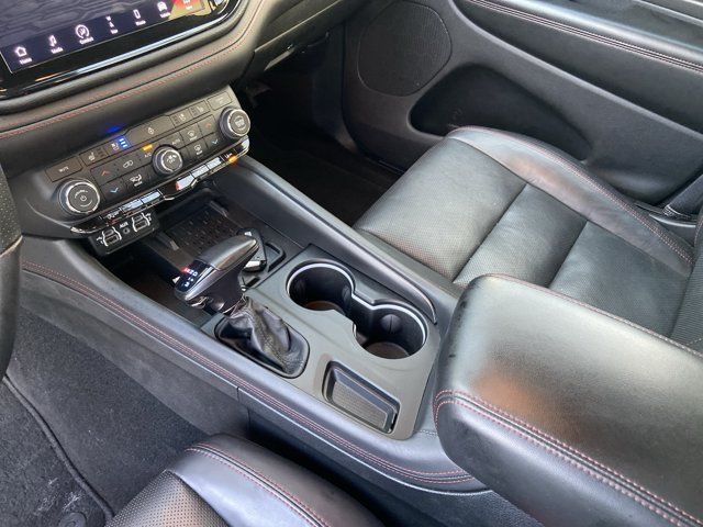 Used 2025 Dodge Durango GT AWD/4WD image 24