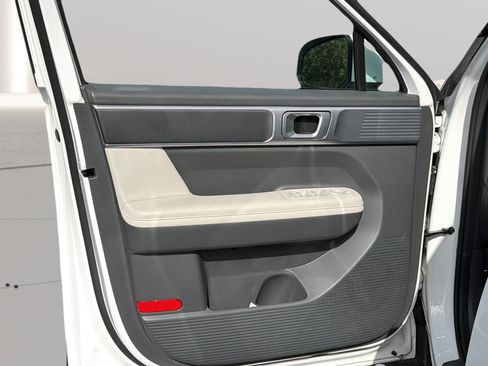 Used 2026 Hyundai Santa Fe SEL FWD image 20