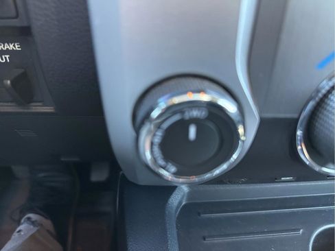 Used 2019 Toyota Tundra Limited image 19