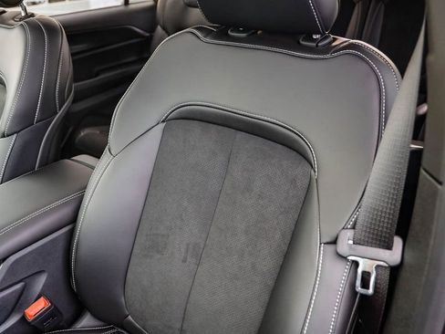 New 2025 Jeep Grand Cherokee L Altitude image 27