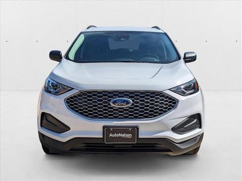 New 2024 Ford Edge SE image 6