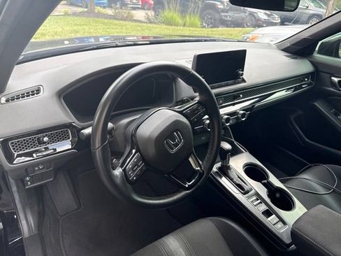 Used 2024 Honda Civic Sport image 8