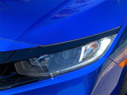 Used 2021 Honda Civic Sport image 5