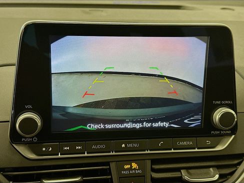 Used 2025 Nissan Altima 2.5 SR FWD image 23