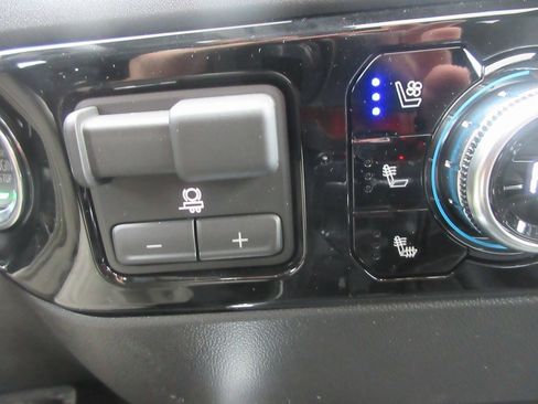 New 2026 GMC Sierra 1500 SLT w/ SLT Premium Plus Package image 21