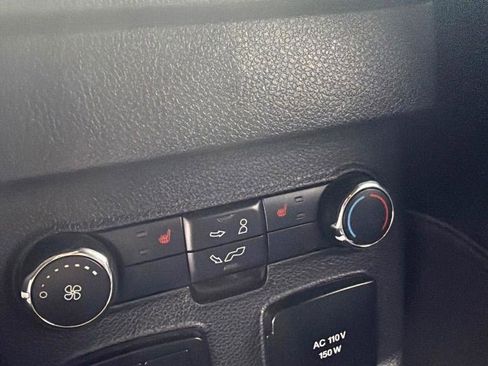 Used 2017 Ford Explorer Limited FWD image 31
