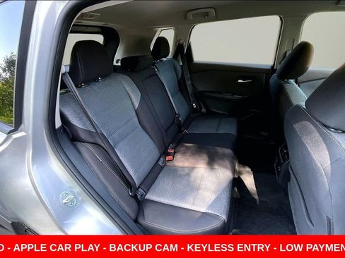 Used 2023 Nissan Rogue SV AWD/4WD image 24