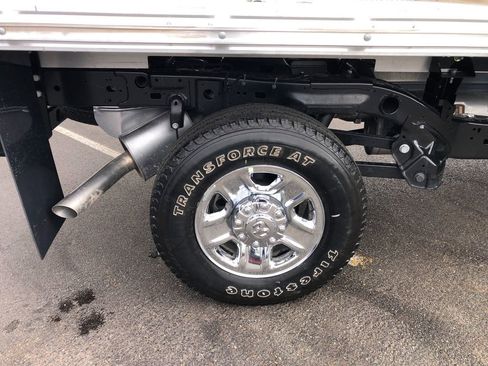 New 2024 RAM 2500 Tradesman w/ Chrome Appearance Group image 22