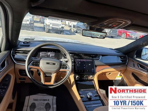New 2025 Jeep Grand Cherokee Summit image 15