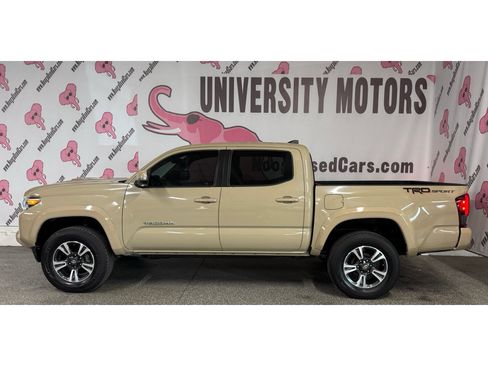 Used 2019 Toyota Tacoma TRD Sport RWD image 8