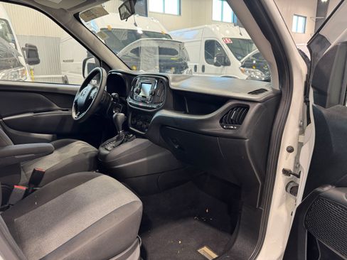 Used 2022 RAM ProMaster City Wagon w/ Lights & Wheels Group FWD image 13