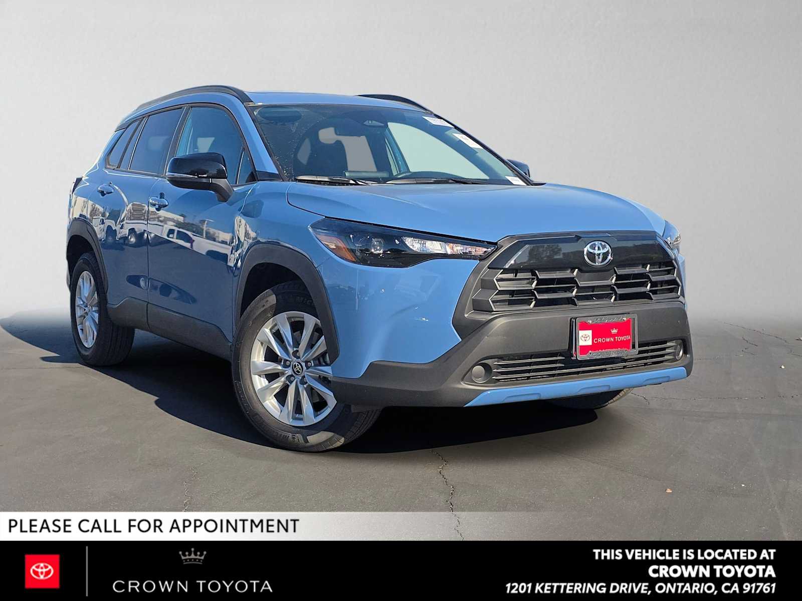 Certified 2026 Toyota Corolla Cross LE w/ Moonroof Package FWD image 1