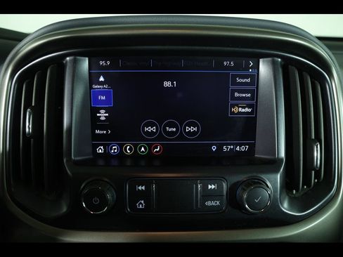 Used 2021 Chevrolet Colorado Z71 w/ Safety Package AWD/4WD image 26
