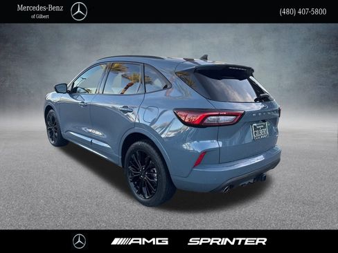 Used 2023 Ford Escape ST-Line Elite w/ Premium Technology Package image 3