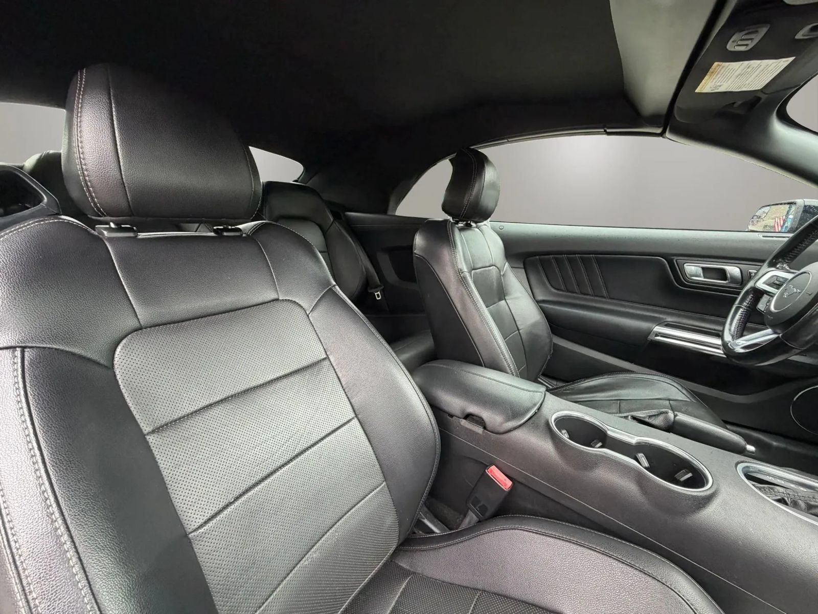 Used 2020 Ford Mustang Premium RWD image 19