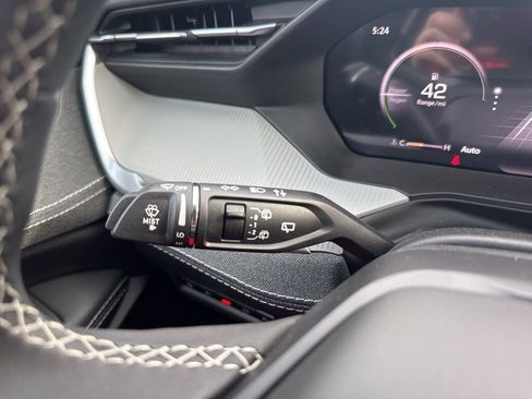 New 2026 Jeep Cherokee Laredo image 14