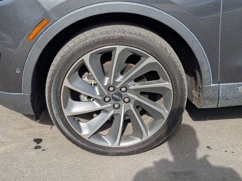 Used 2020 Lincoln Nautilus Reserve w/ Equipment Group 202A image 10