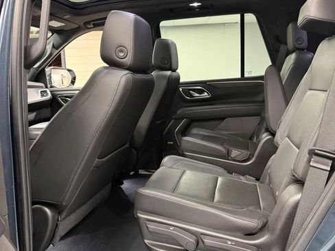 Used 2021 Chevrolet Tahoe LT w/ LT Signature Package image 8