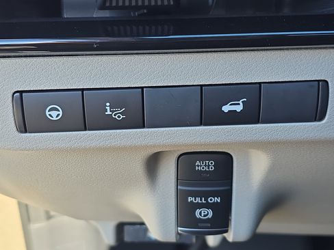 New 2026 Nissan Murano Platinum image 25