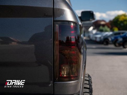 Used 2016 RAM 2500 Laramie image 11