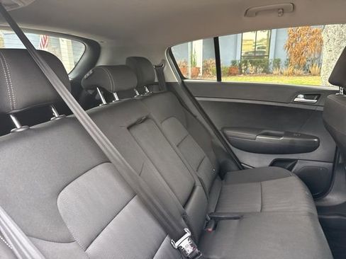Used 2021 Kia Sportage LX FWD image 18