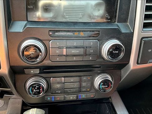 Used 2018 Ford F150 Platinum AWD/4WD image 34
