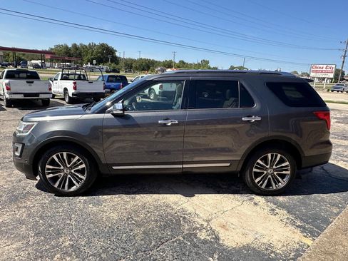 Used 2016 Ford Explorer Platinum image 6