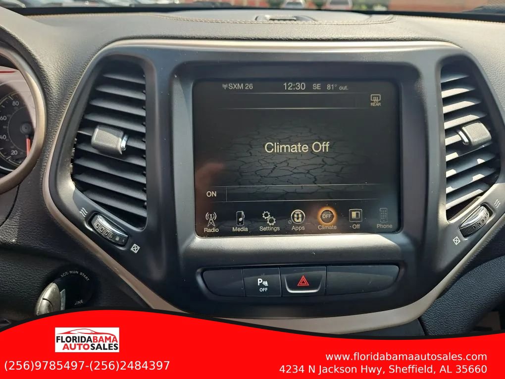 Used 2016 Jeep Cherokee Latitude w/ Safety/Convenience Group FWD image 13