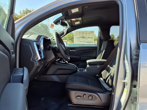 New 2026 GMC Canyon Elevation w/ Convenience Package image 16