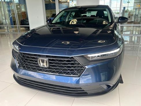 Used 2024 Honda Accord EX image 3
