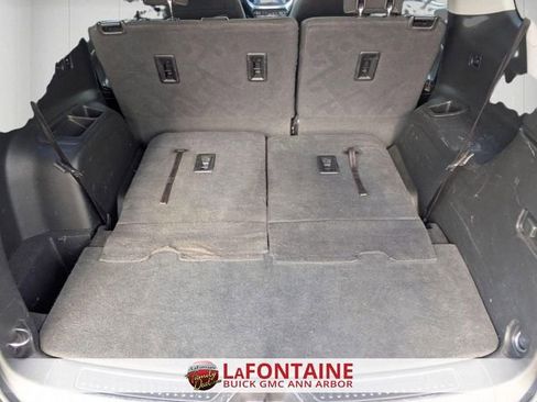 Used 2017 GMC Acadia SLE FWD image 23