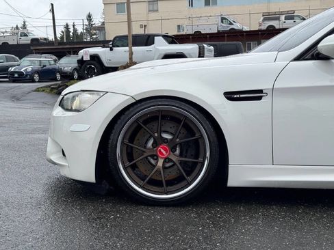 Used 2011 BMW M3 Sedan image 2