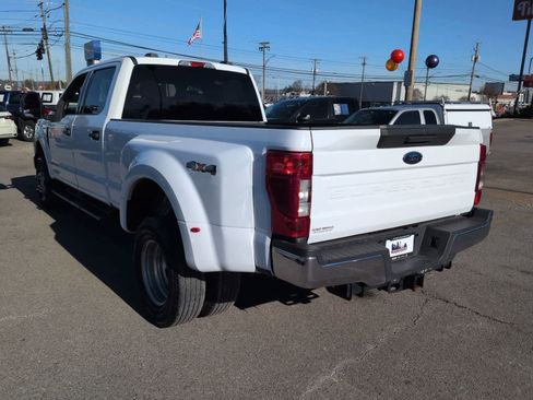 Used 2022 Ford F350 XLT image 6