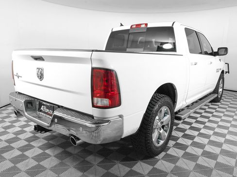 Used 2015 RAM 1500 Lone Star RWD image 4