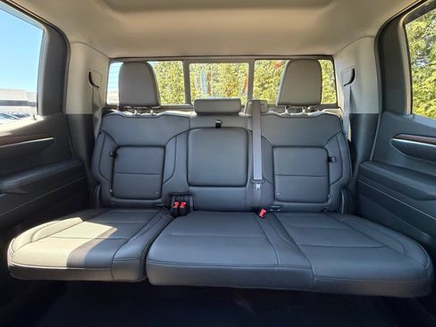 Used 2024 GMC Sierra 1500 Denali w/ Denali Reserve Package AWD/4WD image 3